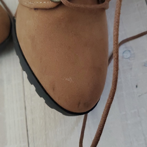 New Booties - Picture 5 of 6